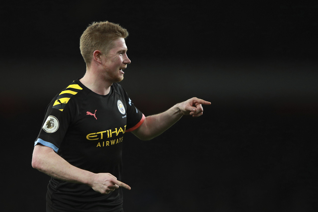 詹姆斯生涯关键时刻出手至少4次投篮的比赛，命中率达59%