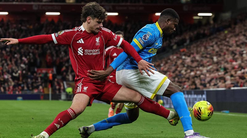 帕森斯：保罗仍然能为控卫存在短板的季后赛球队提供帮助